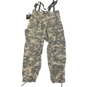 GEN III L5 Bottom Soft Shell Cold Weather DIgi Camo Pants Size Medium NWT